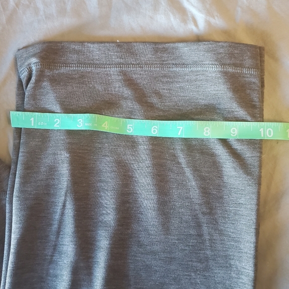 Duluth Trading Co. Green Bootcut Leggings - Picture 6 of 8